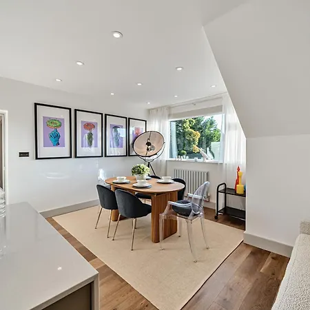 Hayy Luxury * 哈罗盖特